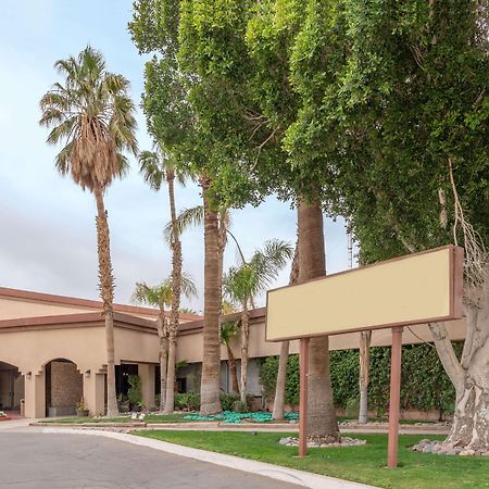 Ramada By Wyndham Holtville Exterior foto